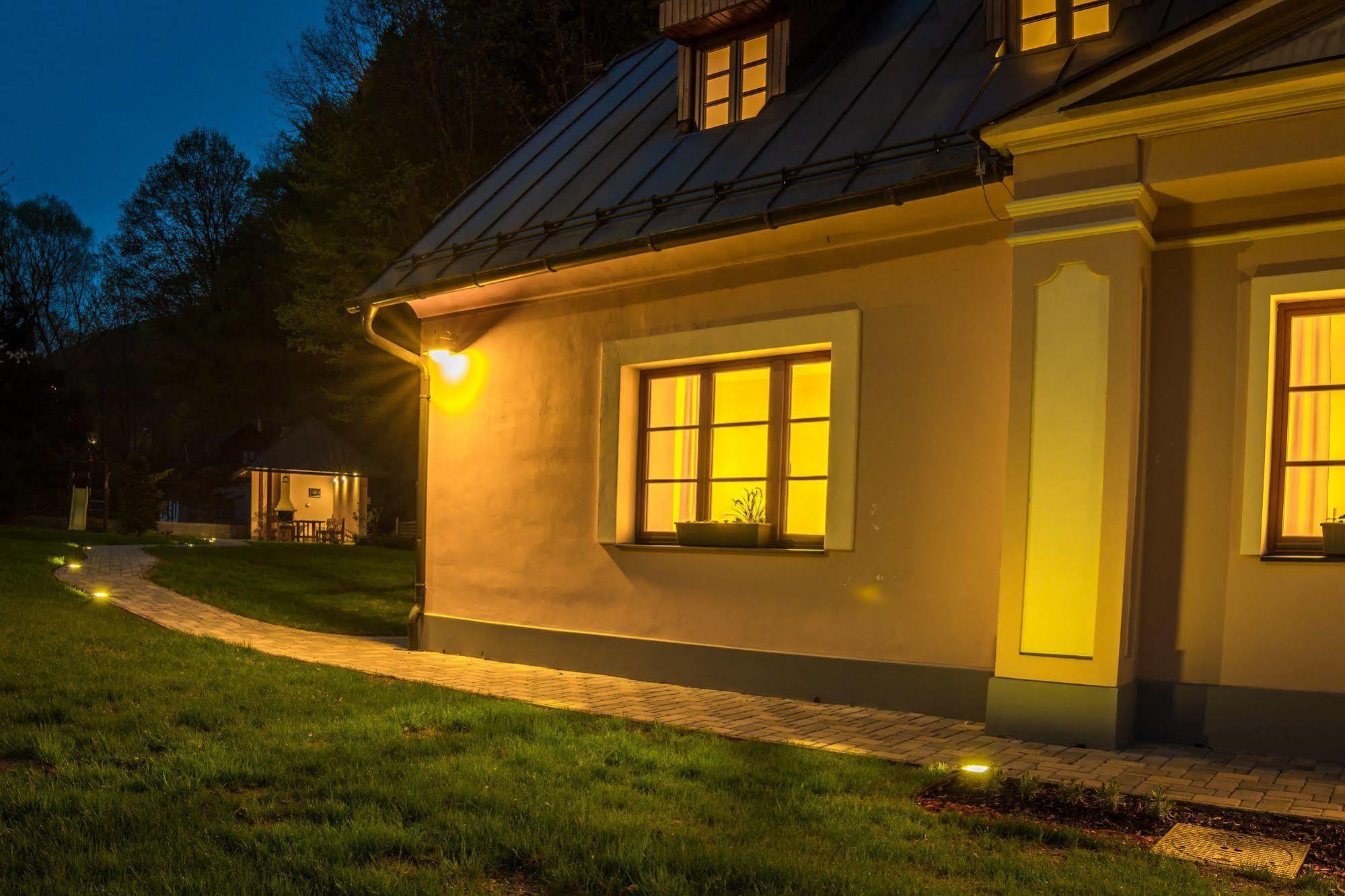 Apartmány Weissov Dom Banská Štiavnica Esterno foto
